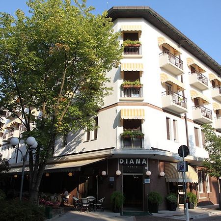 Hotel Diana Градо Экстерьер фото
